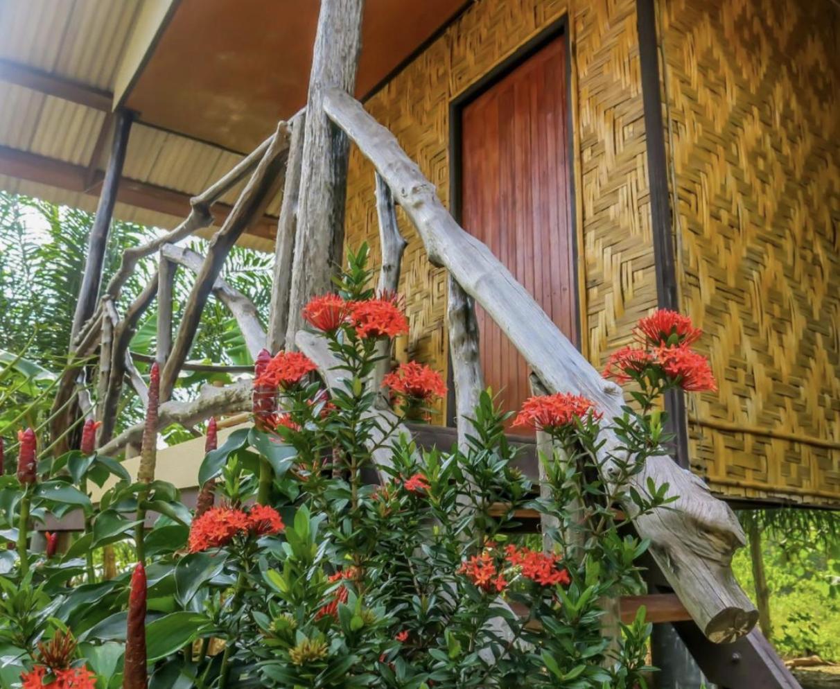 Seaside Sanctuary Bungalows Koh Lanta Exterior photo